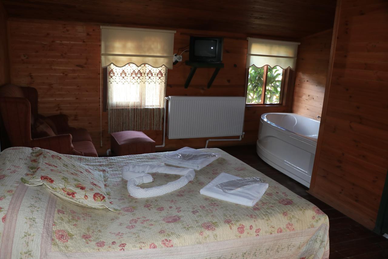 Ekoland Hotel อักวา ภายนอก รูปภาพ
